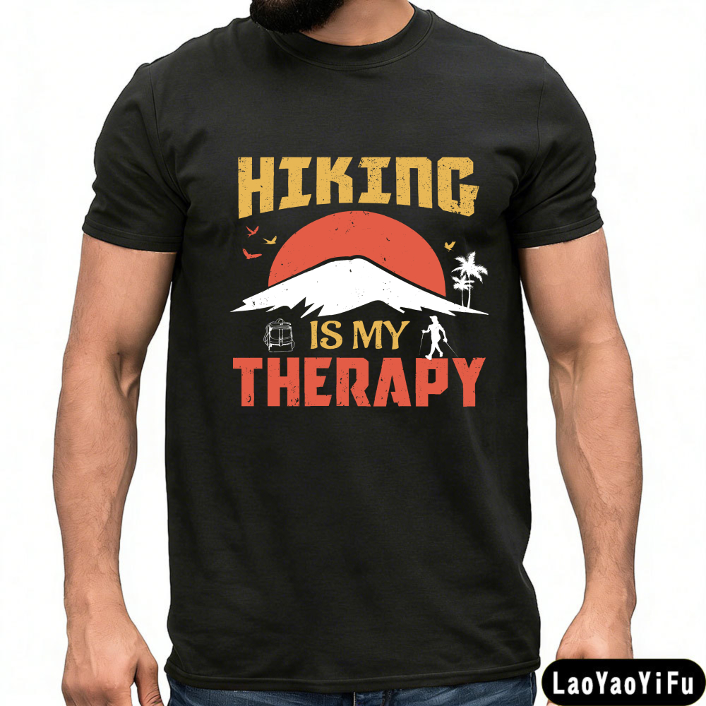 Hiking Is My Therapy Graphic M - Outdoor Adventure Therapy recension och pris