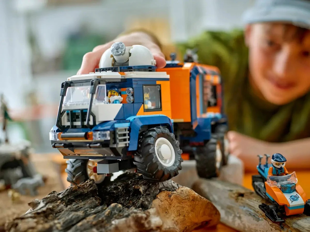 Disney 60471 Explorer Truck Bu - Outdoor Adventure Birthday Party recension och pris